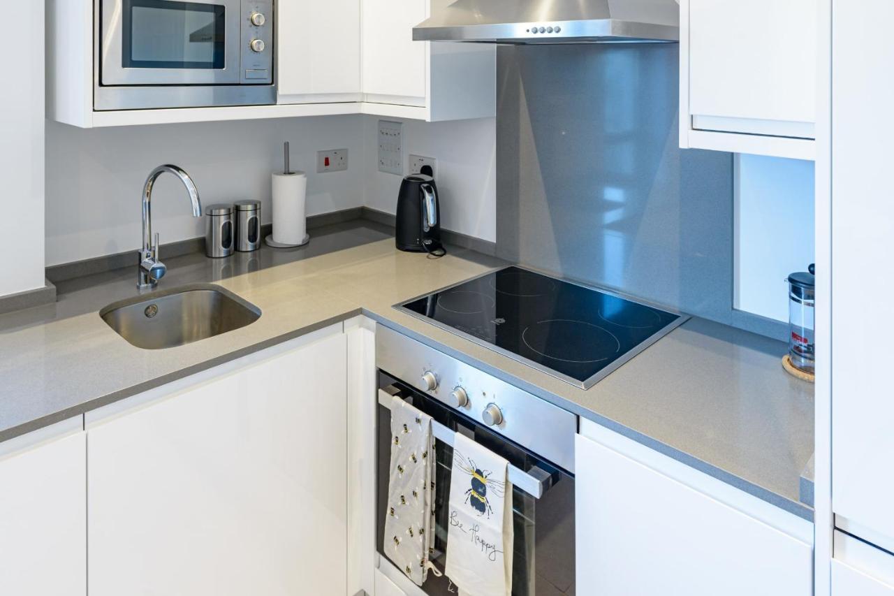 Brand New Luxury 2 Beds Apartment At The Residence-Hosted By Sweetstay Гибралтар Екстериор снимка
